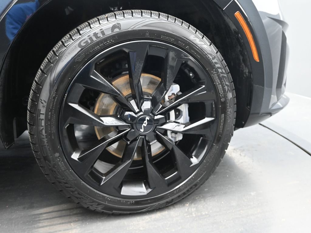 Used 2022 Kia Sorento SX image 16