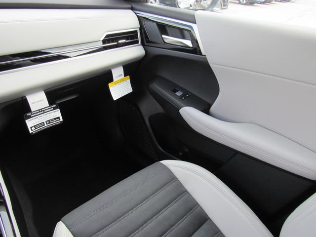 New 2026 Mitsubishi Outlander SE FWD image 20