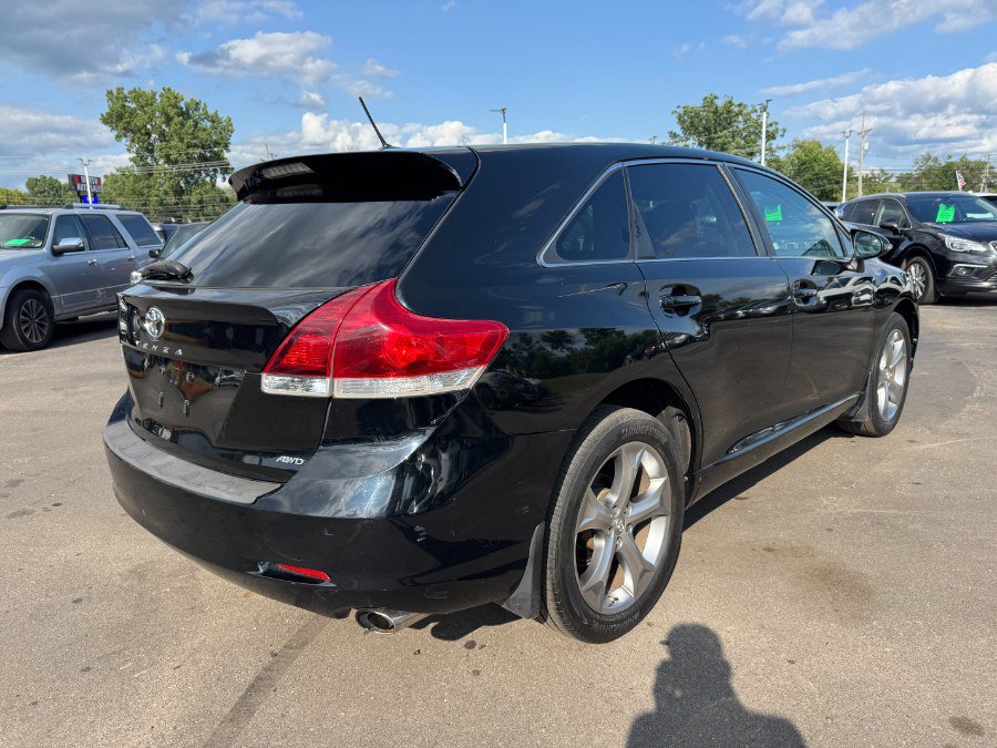 Used 2013 Toyota Venza LE AWD/4WD image 5
