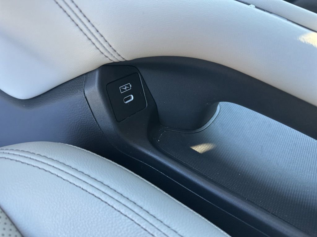 Used 2024 Honda HR-V EX-L image 25