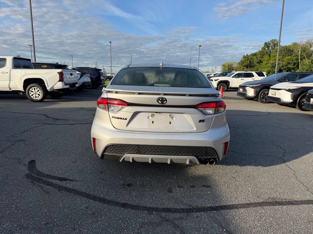 Used 2022 Toyota Corolla SE FWD image 4