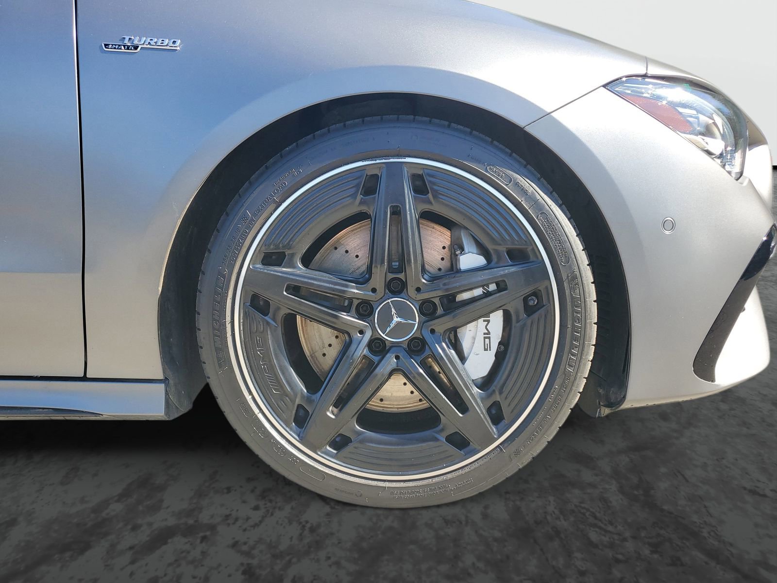 Used 2025 Mercedes-Benz CLA 35 AMG 4MATIC image 6