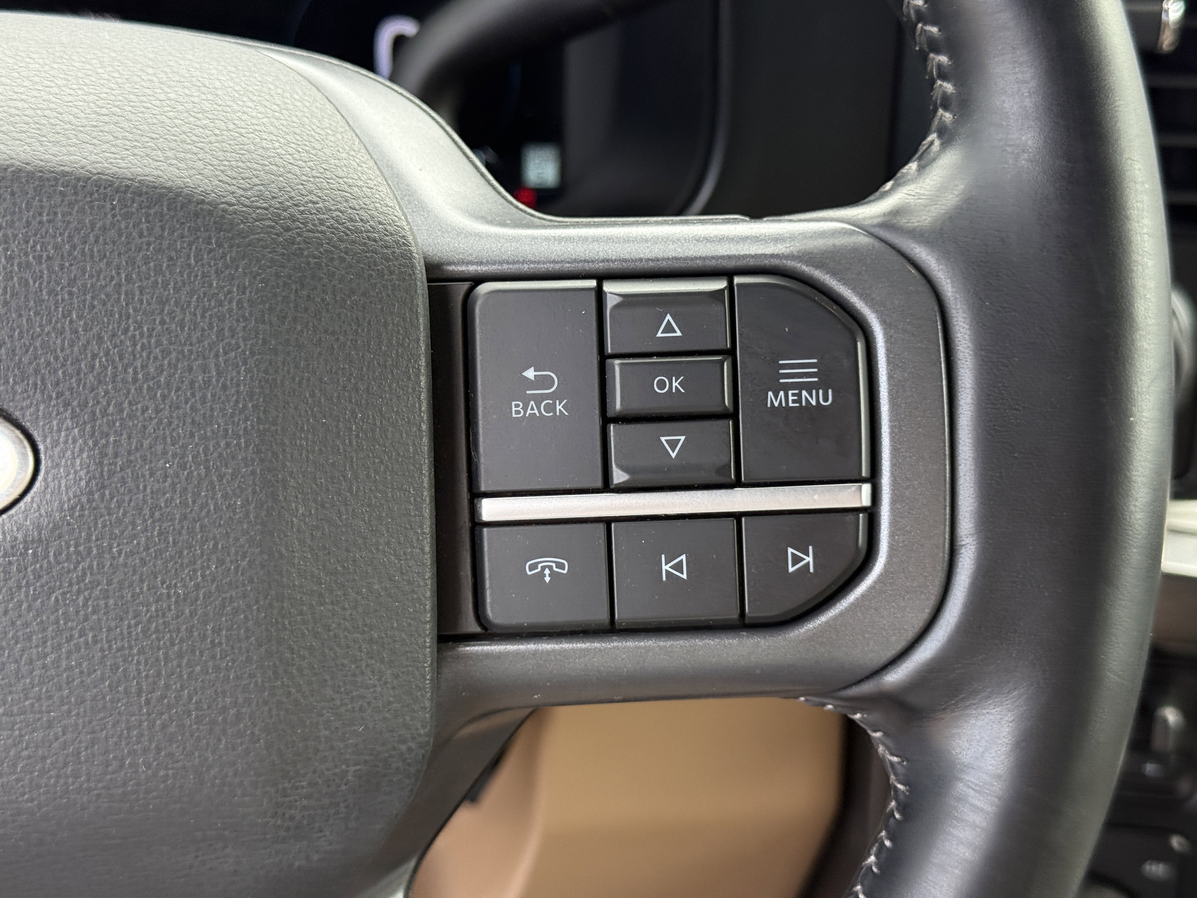 Certified 2023 Ford F350 Lariat w/ Lariat Ultimate Package image 27