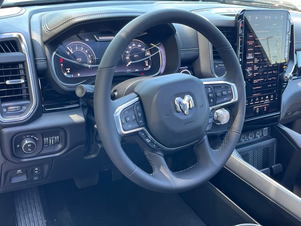 New 2026 RAM 1500 Laramie AWD/4WD image 13