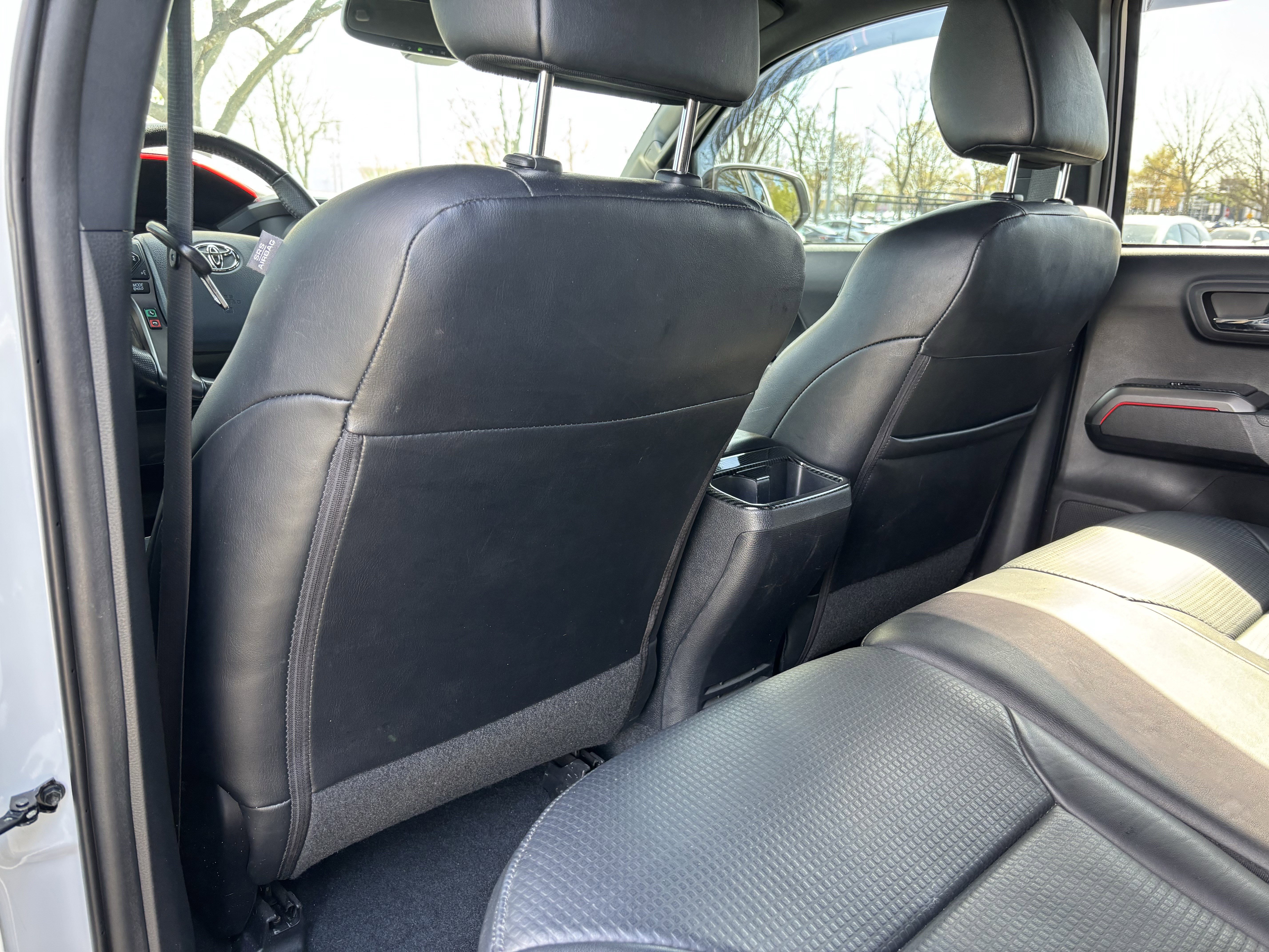 Used 2019 Toyota Tacoma TRD Sport image 33