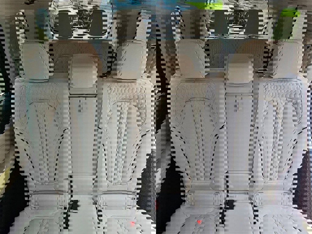 New 2026 BMW X7 xDrive40i image 22