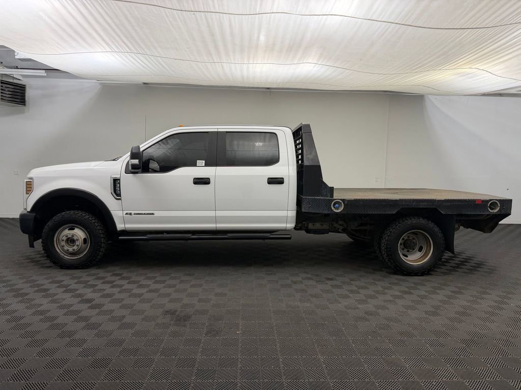 Used 2019 Ford F350 XL w/ Power Equipment Group AWD/4WD image 2