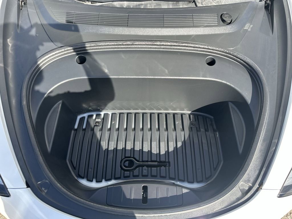 Used 2021 Tesla Model 3 Standard Range Plus image 33
