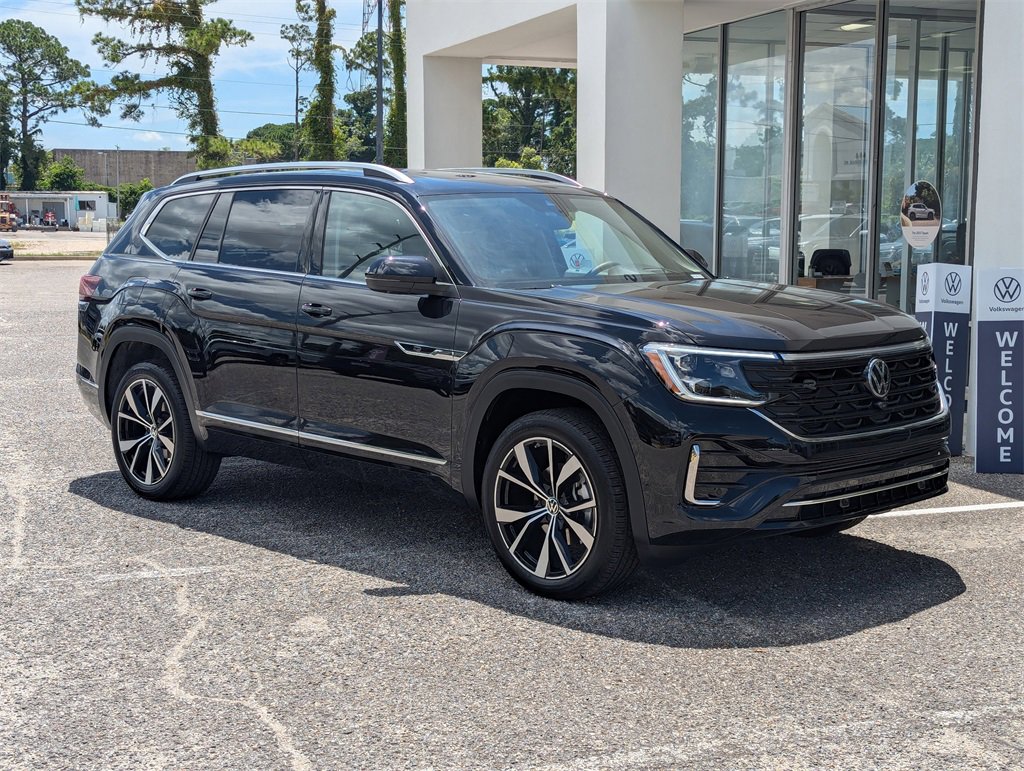 New 2025 Volkswagen Atlas SEL Premium R-Line image 9