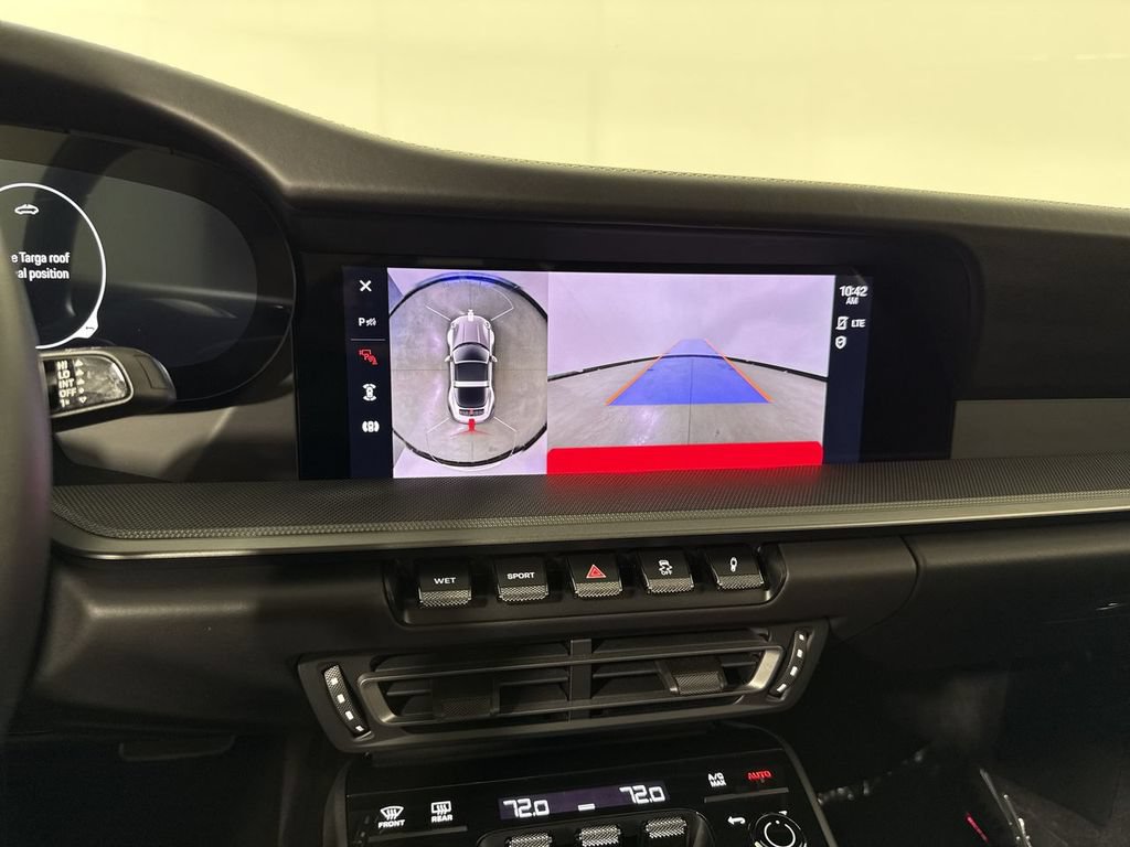Certified 2023 Porsche 911 Targa 4S AWD/4WD image 28