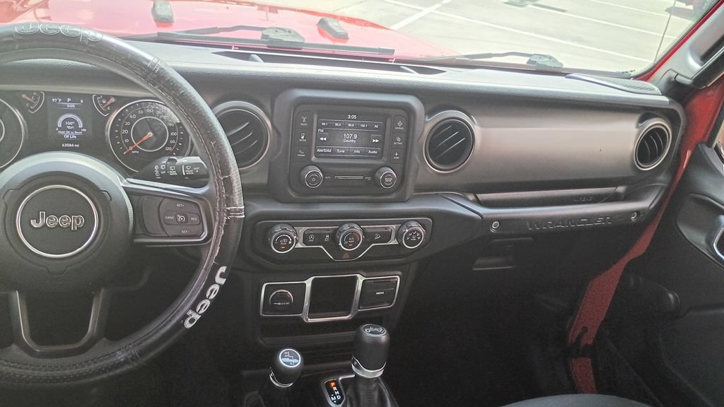 Used 2018 Jeep Wrangler Unlimited Sport AWD/4WD image 27