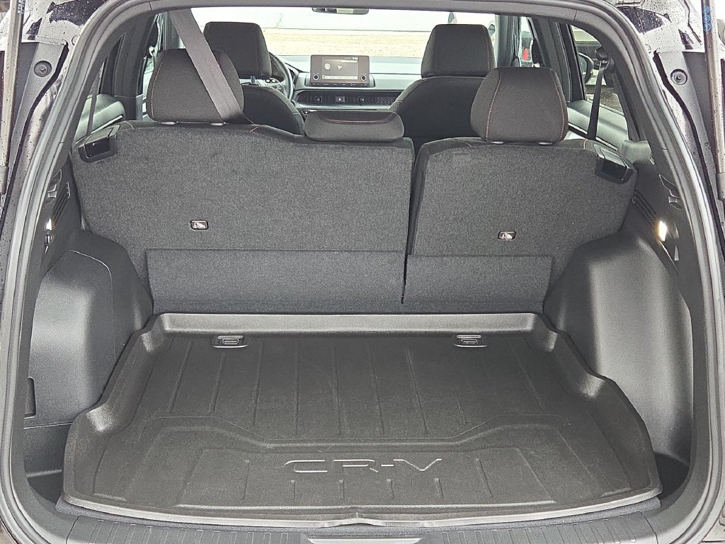 Used 2025 Honda CR-V Sport image 12