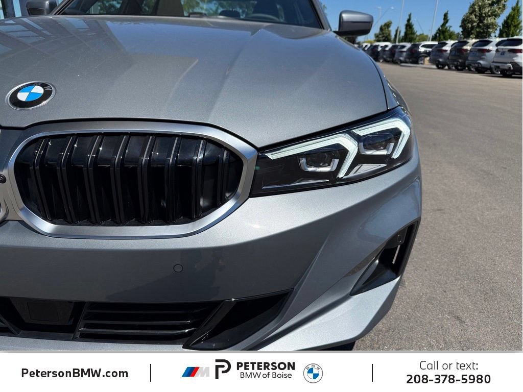 New 2026 BMW 330i xDrive Sedan w/ Premium Package AWD/4WD image 36