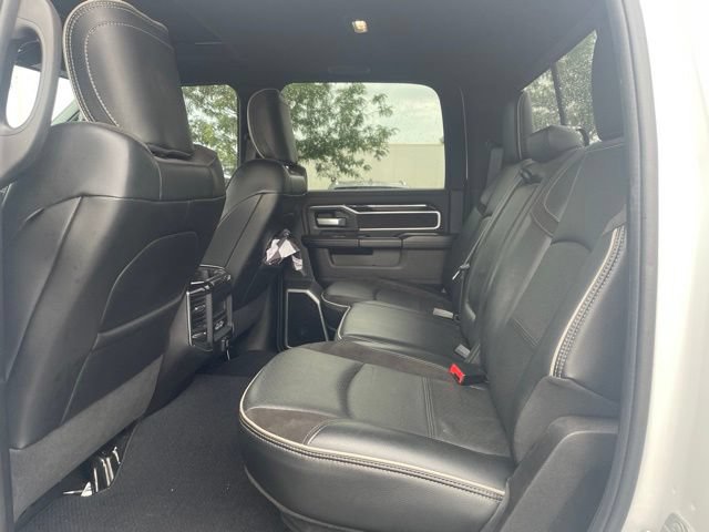 Used 2020 RAM 2500 Laramie w/ Night Edition AWD/4WD image 6