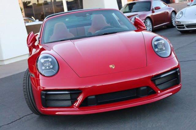 Used 2024 Porsche 911 Targa 4S image 2