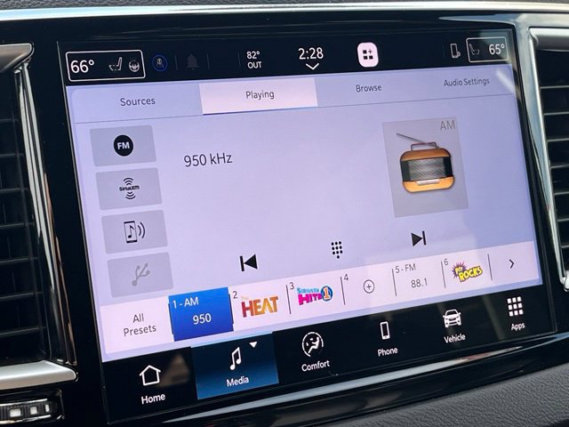 Used 2026 Chrysler Pacifica Select FWD image 23
