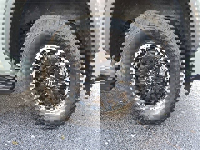 Used 2023 Toyota Sequoia Limited image 81