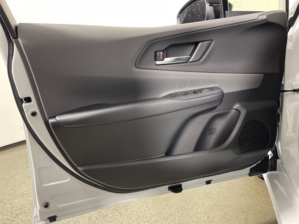 New 2026 Toyota Prius XLE image 17