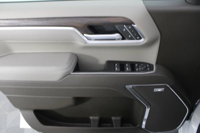 New 2026 GMC Sierra 1500 SLT w/ SLT Premium Plus Package image 14
