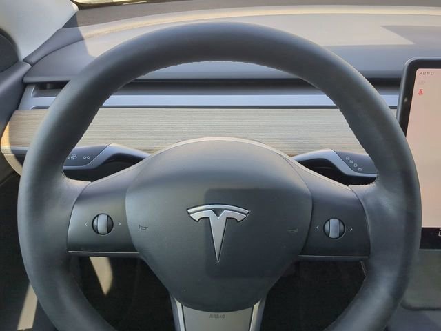 Used 2022 Tesla Model Y Long Range image 28