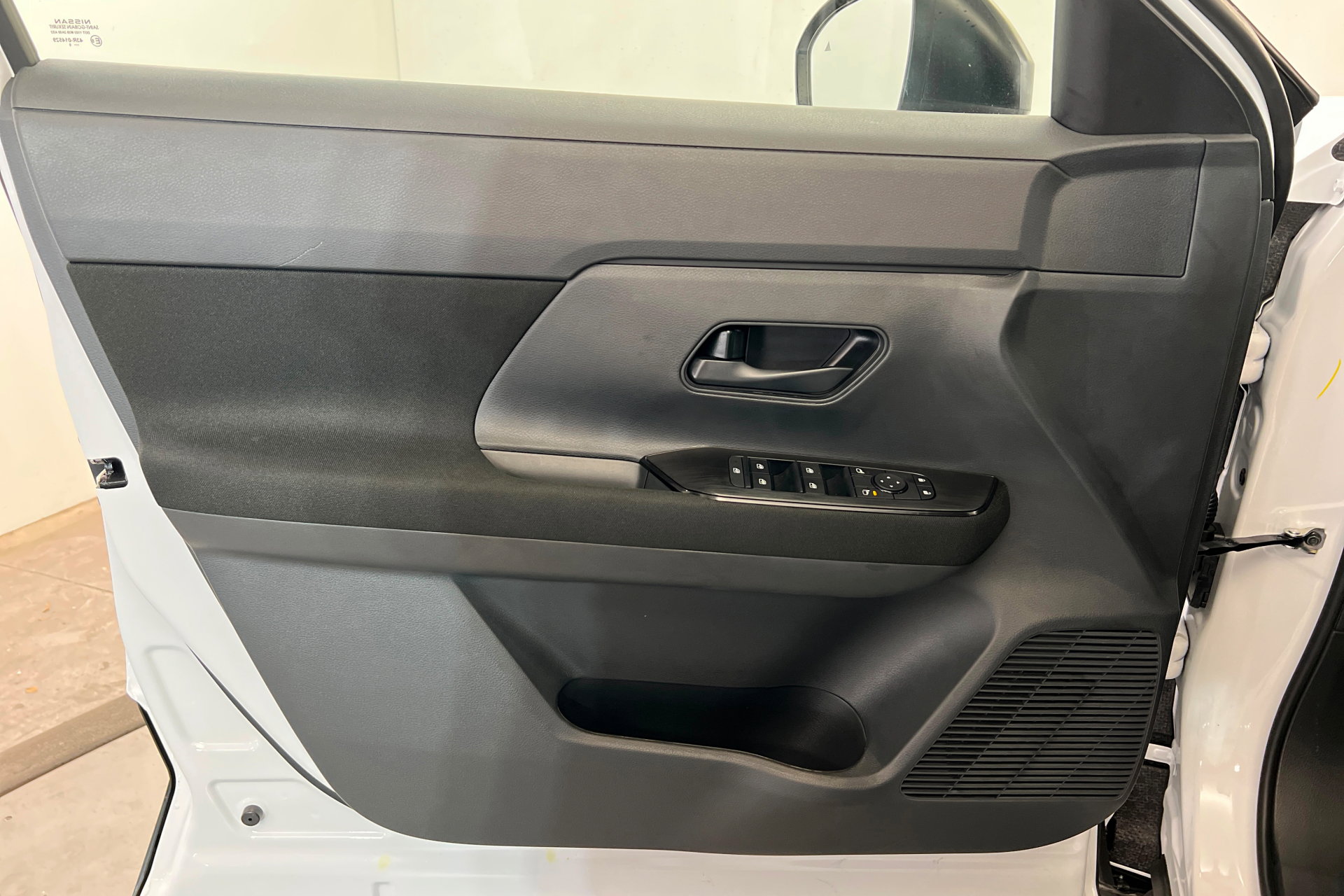 New 2026 Nissan Kicks S FWD image 14
