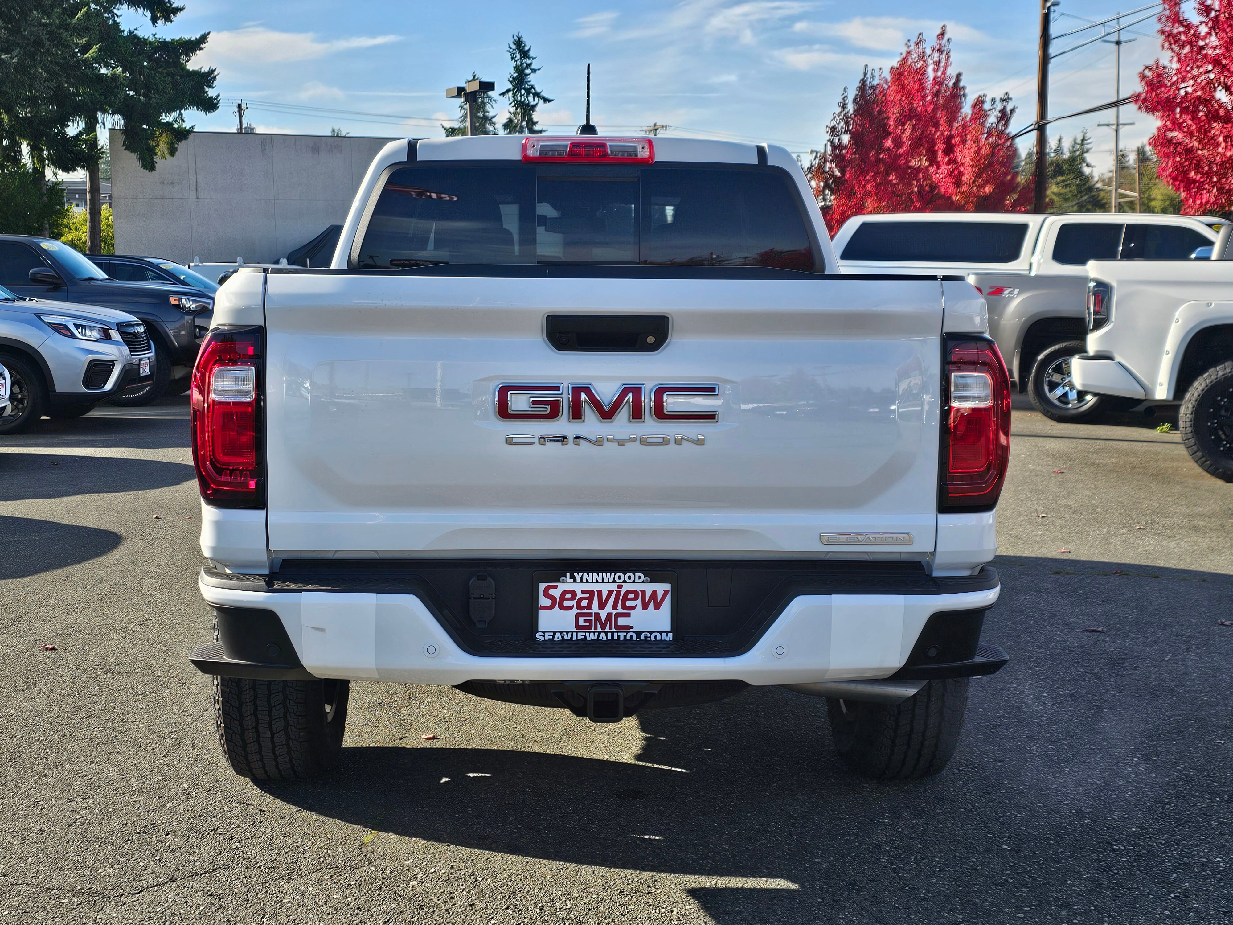 New 2026 GMC Canyon Elevation w/ Convenience Package image 6