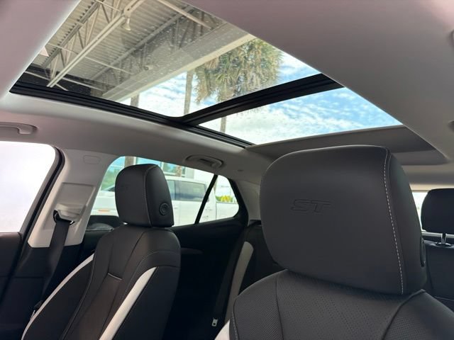 New 2026 Buick Envision Sport Touring AWD/4WD image 28
