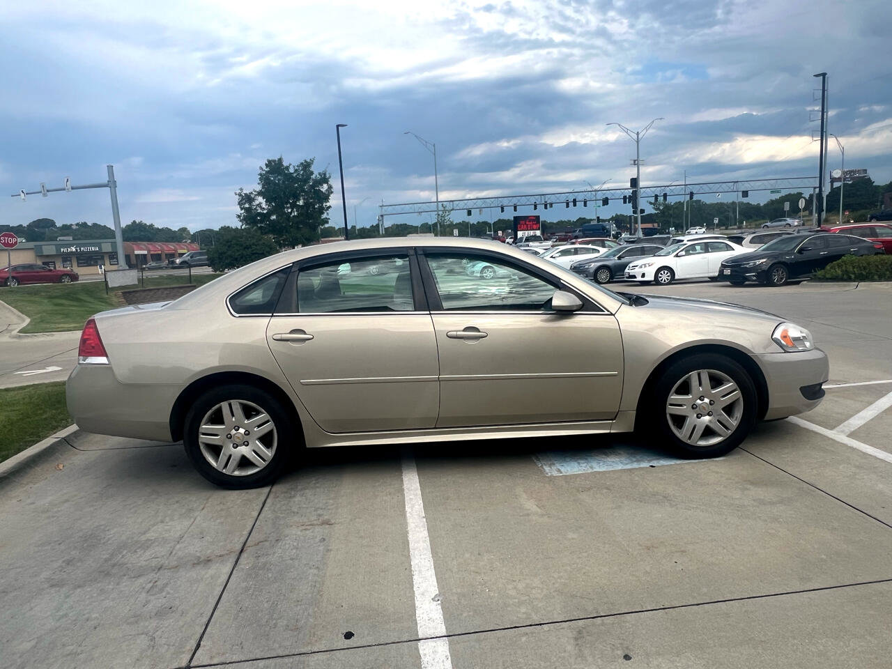 Used 2011 Chevrolet Impala LT image 5