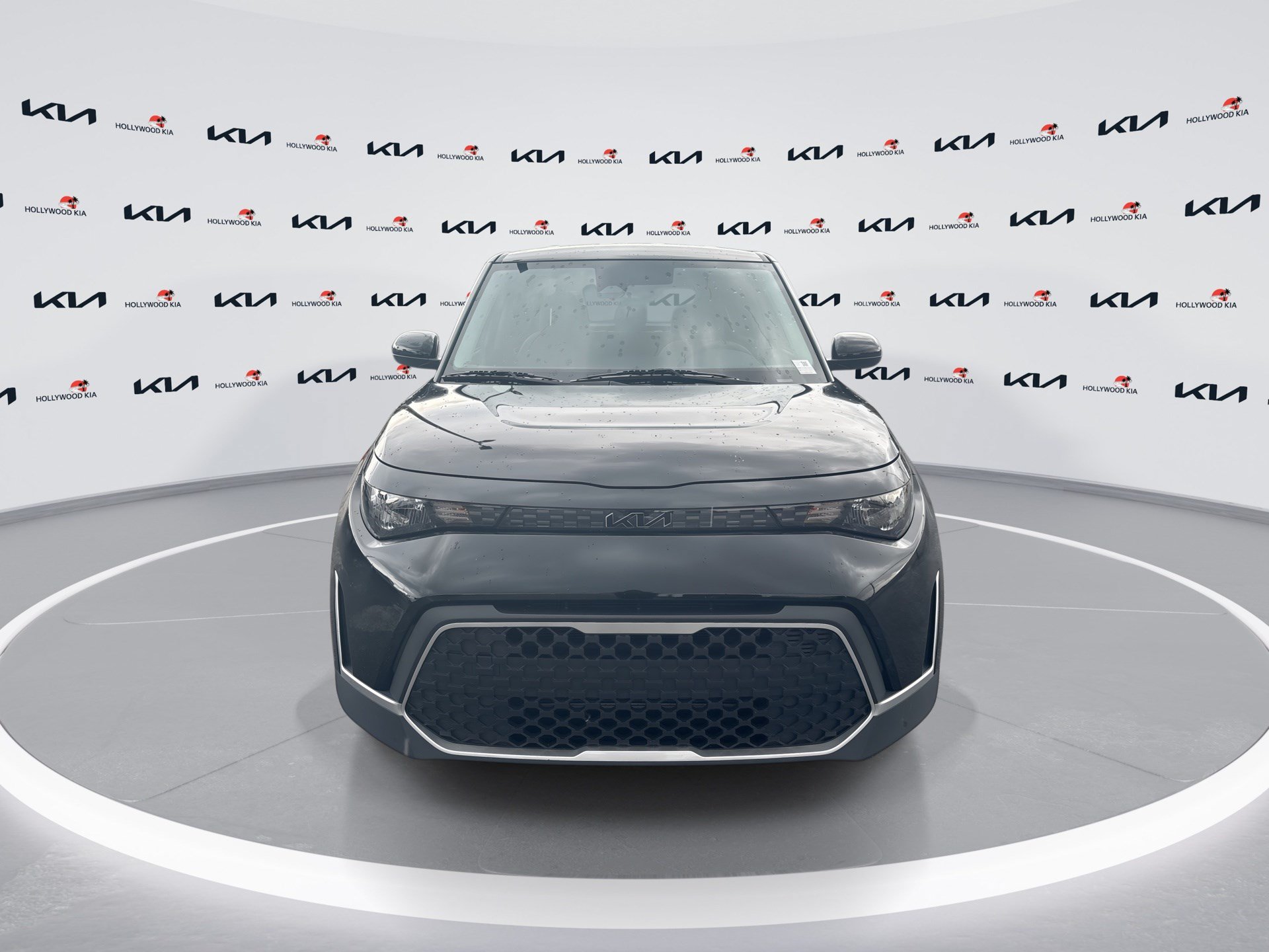 Used 2024 Kia Soul LX FWD image 3