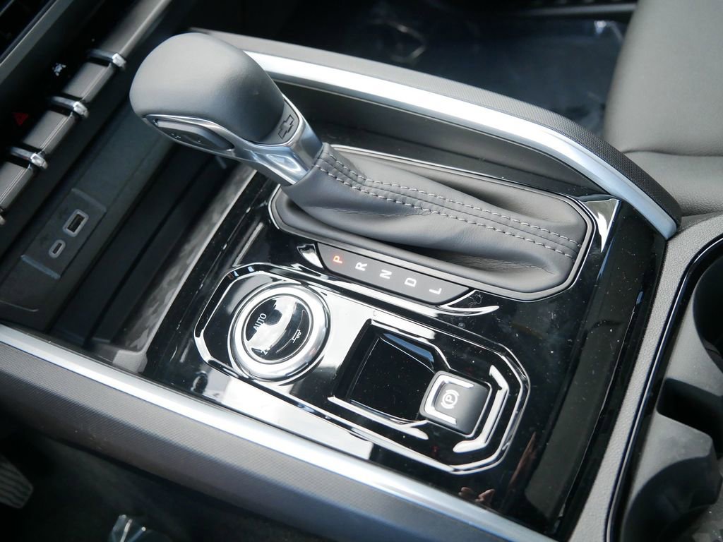 New 2025 Chevrolet Colorado LT w/ LT Convenience Package image 19