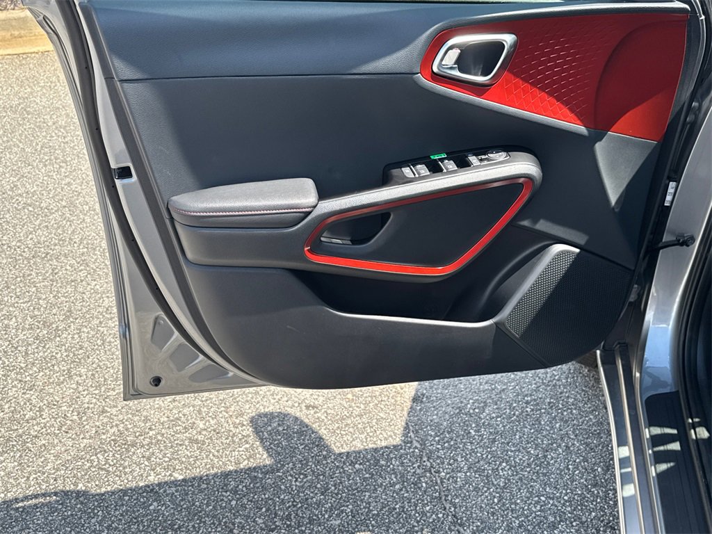 New 2025 Kia Soul GT-Line image 10