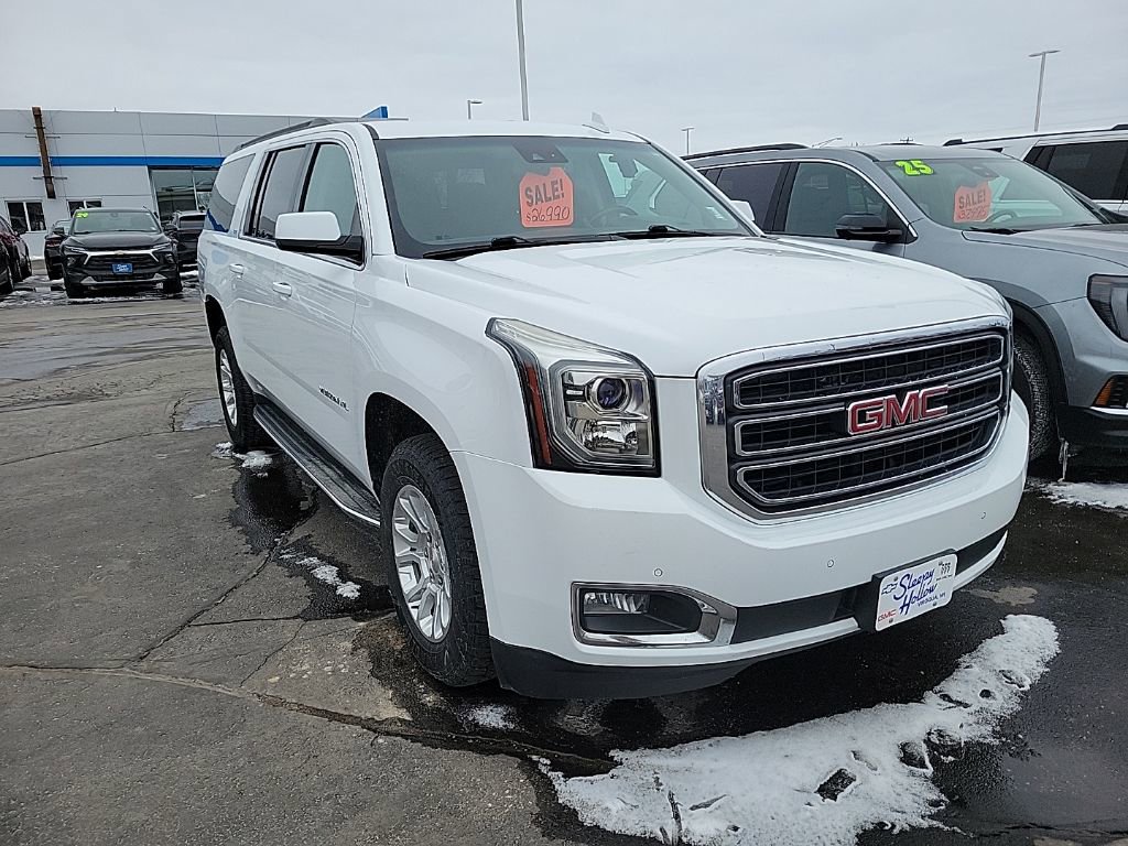 Used 2020 GMC Yukon XL SLT image 3