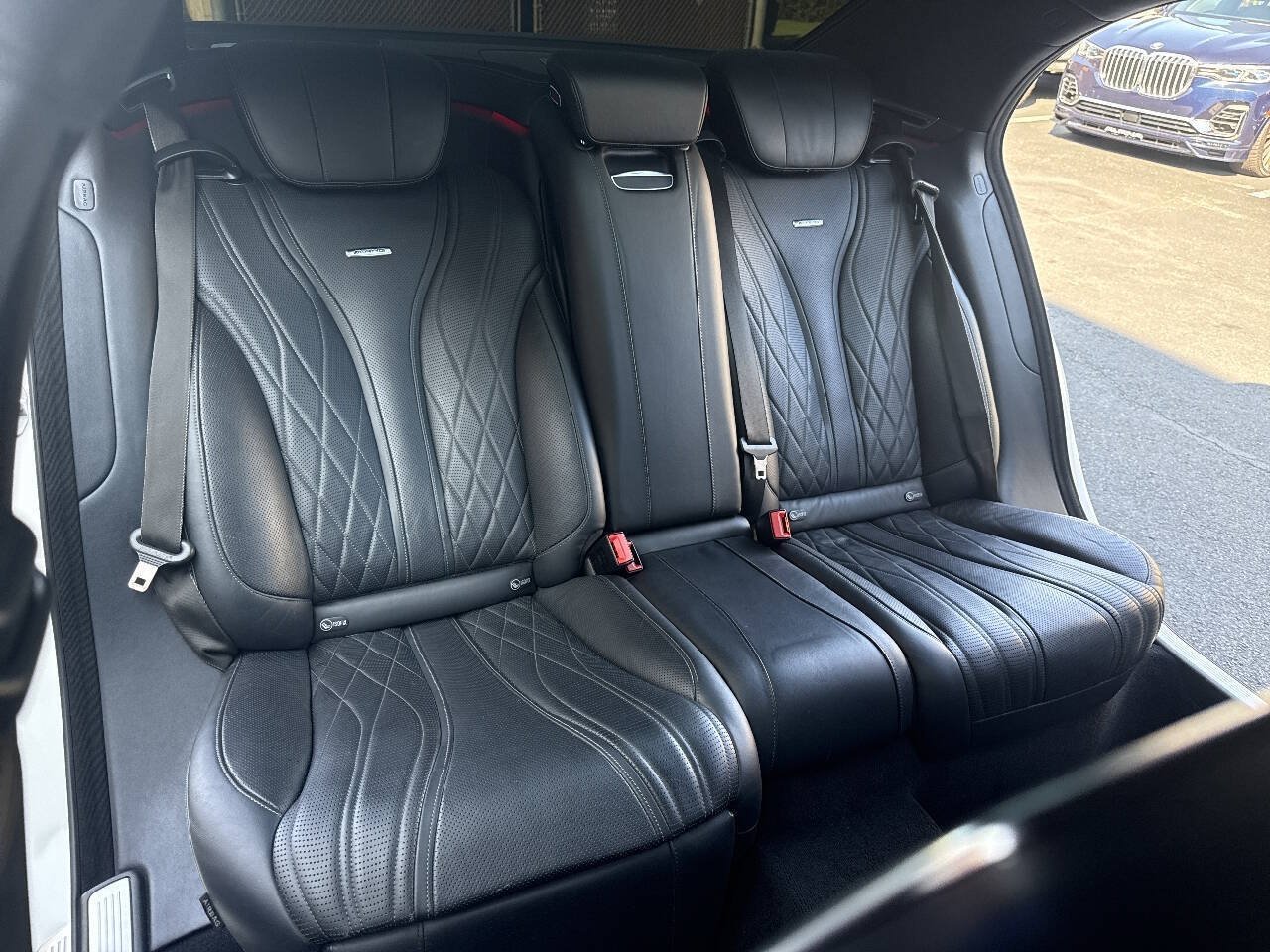 Used 2015 Mercedes-Benz S 65 AMG Sedan image 30