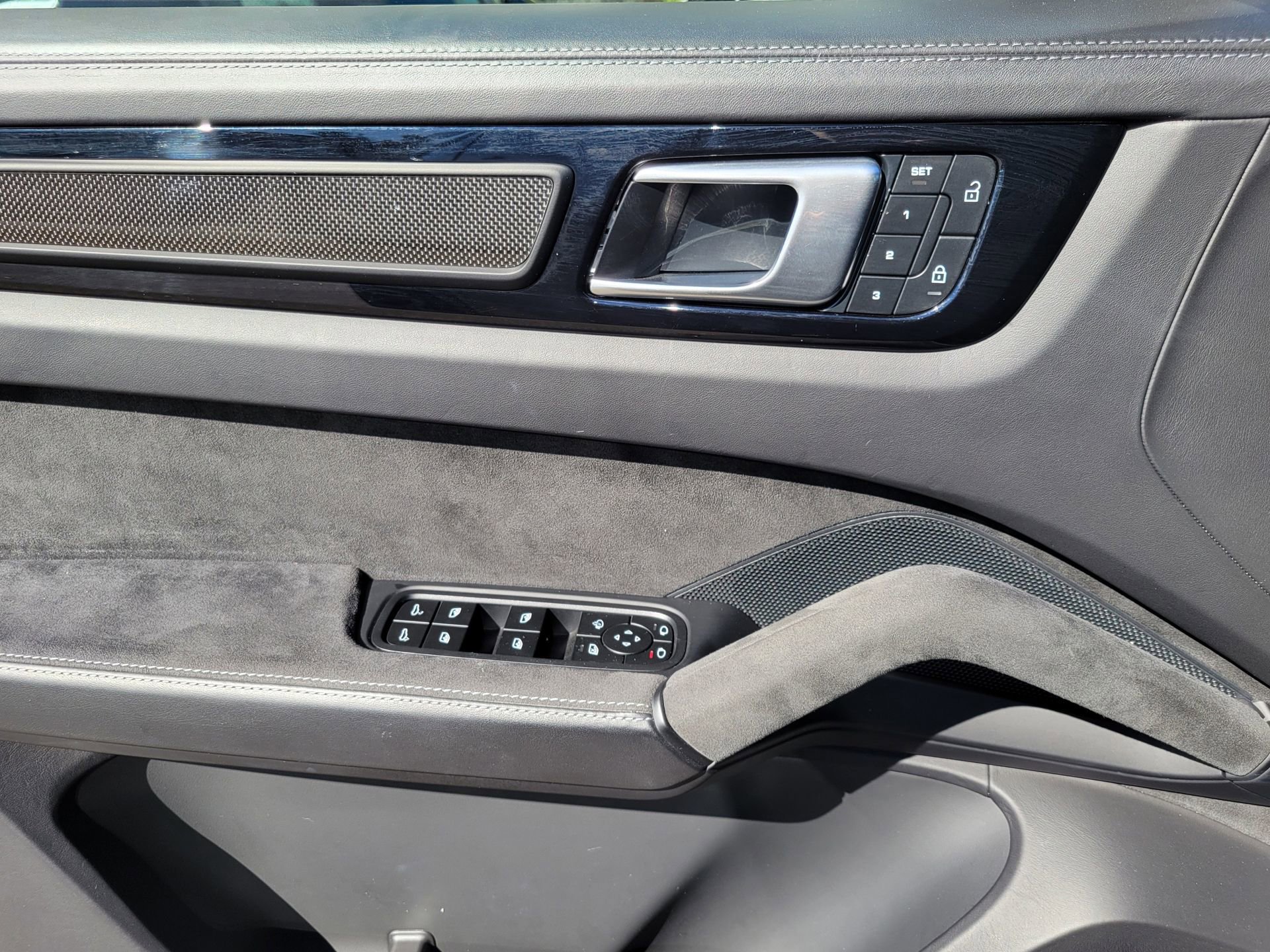 Certified 2023 Porsche Cayenne Turbo GT image 24