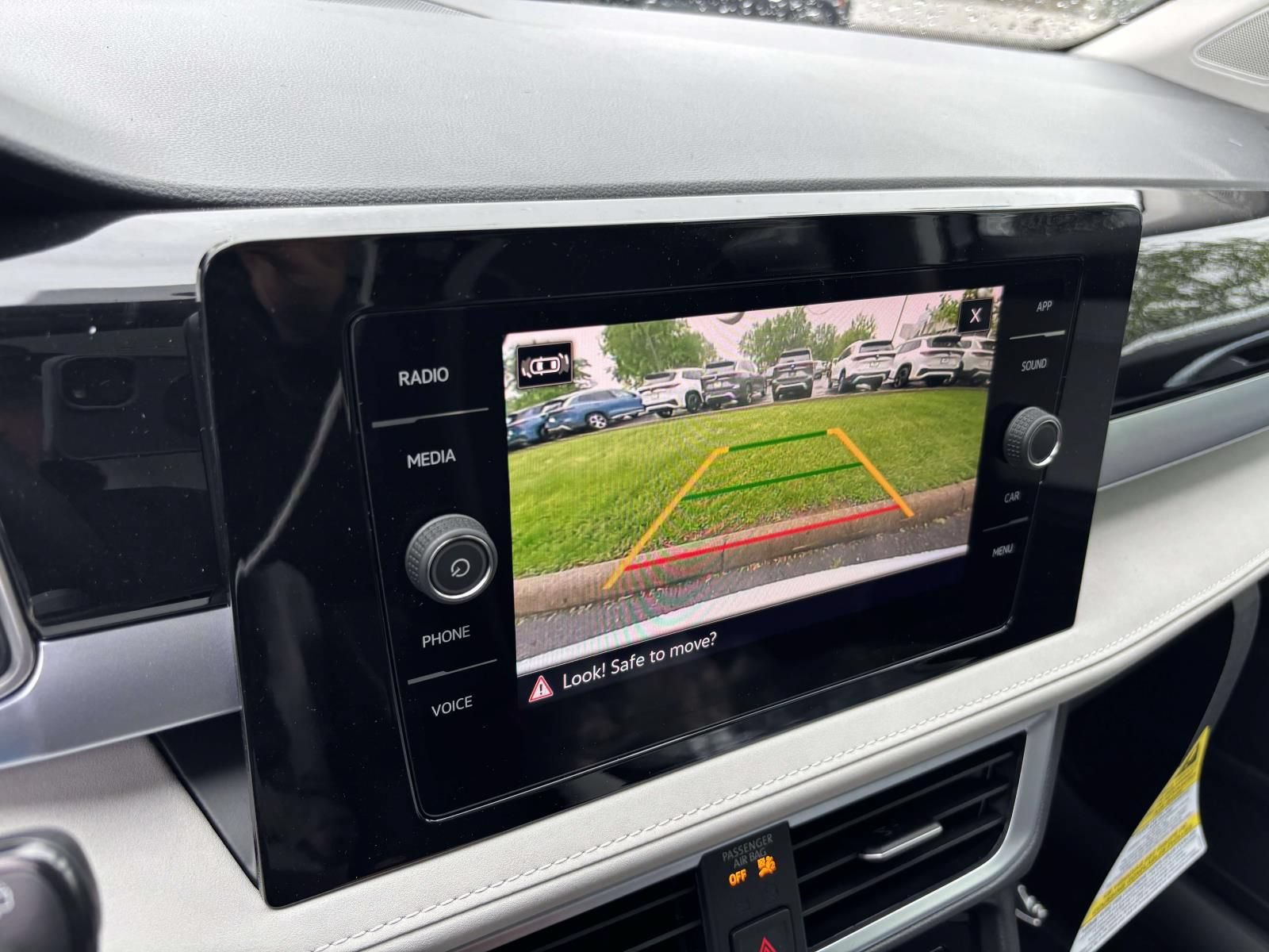 New 2026 Volkswagen Taos SE AWD/4WD image 23
