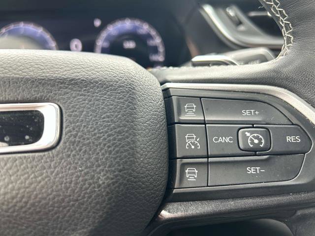 Used 2022 Jeep Grand Cherokee L Altitude image 25