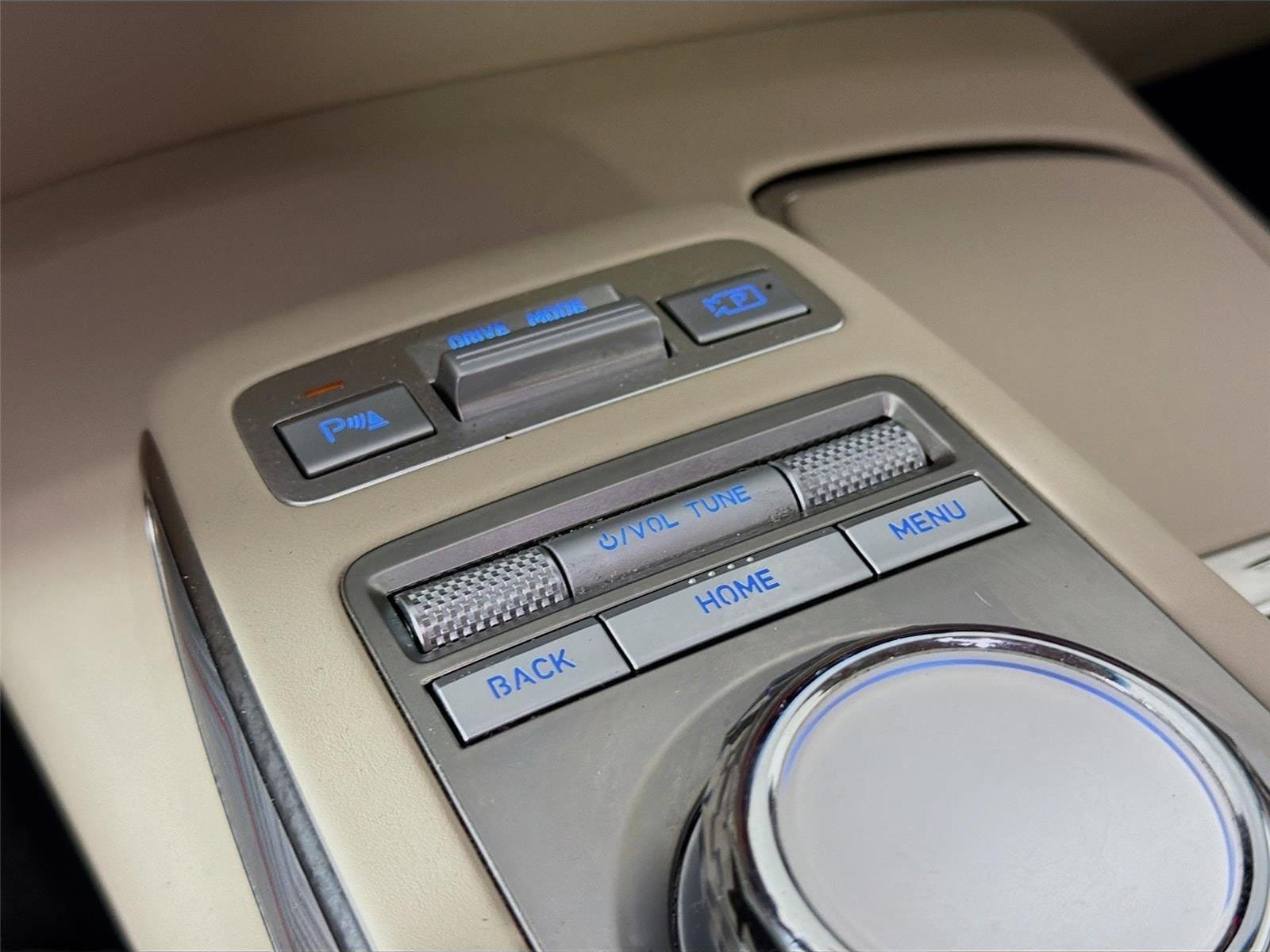 Certified 2024 Genesis GV70 2.5T w/ Advanced Package AWD/4WD image 18