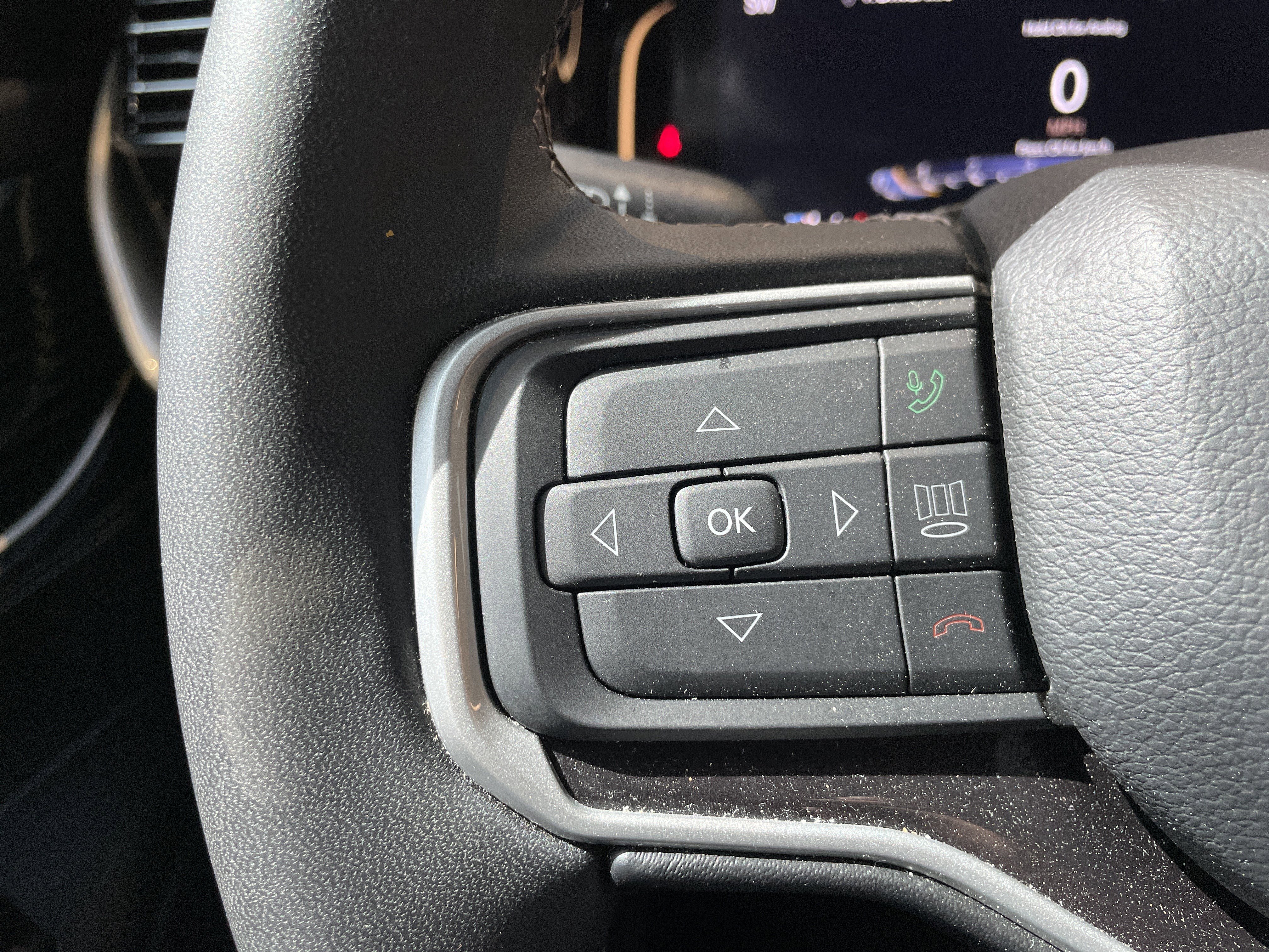 Used 2023 Jeep Wagoneer 4WD w/ Convenience Group I image 23