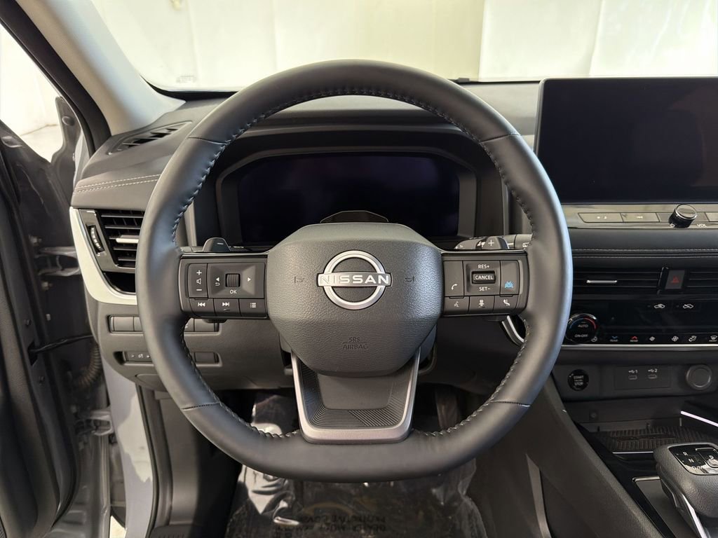 Certified 2025 Nissan Rogue SL w/ Tech Package AWD/4WD image 32