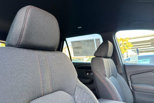 New 2026 Honda Pilot Sport image 21