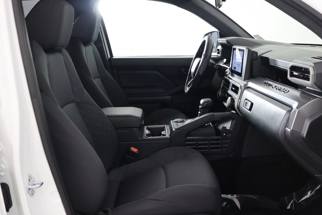 Used 2025 Toyota Tacoma SR5 RWD image 11