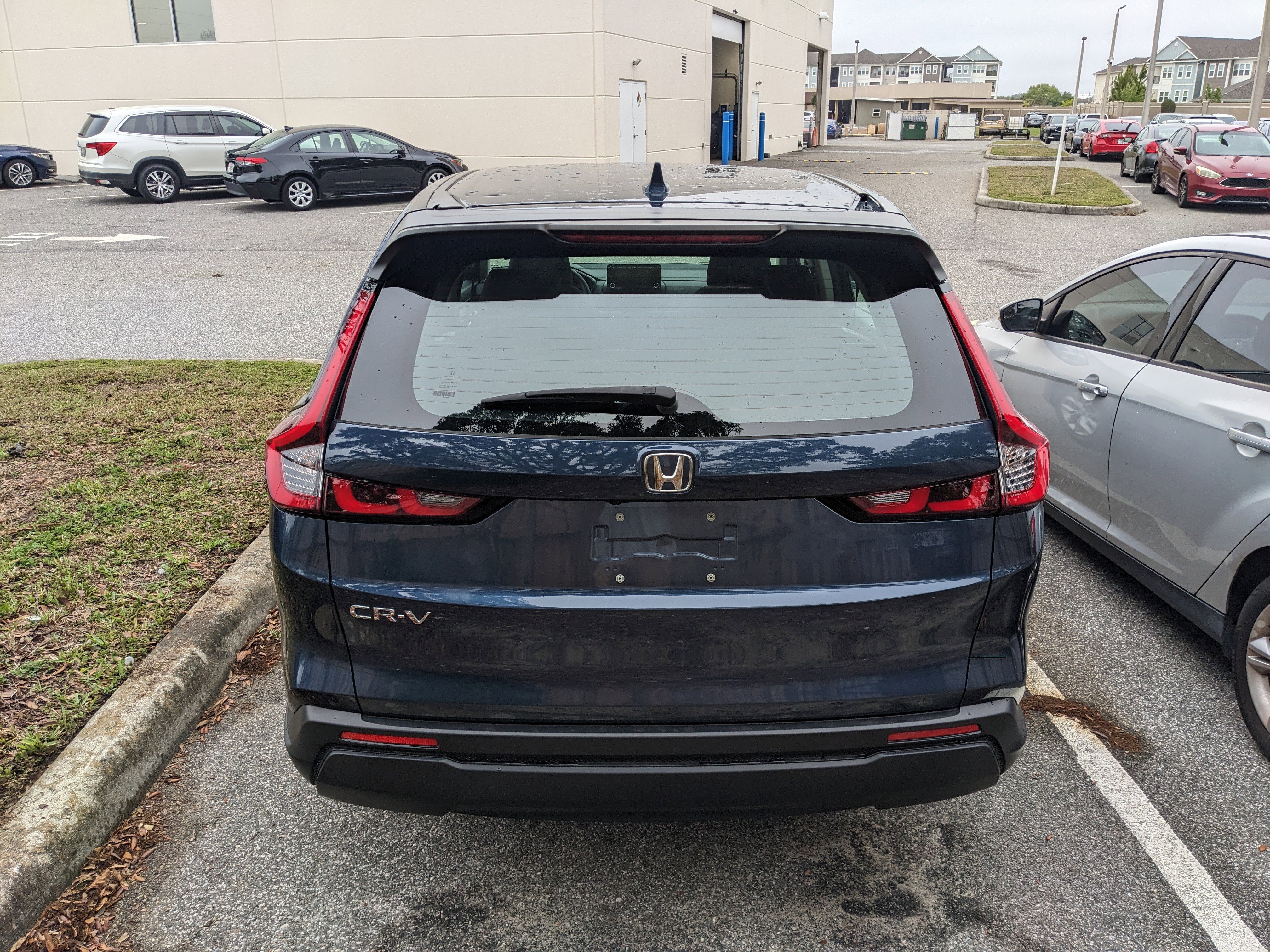 Used 2024 Honda CR-V LX image 9