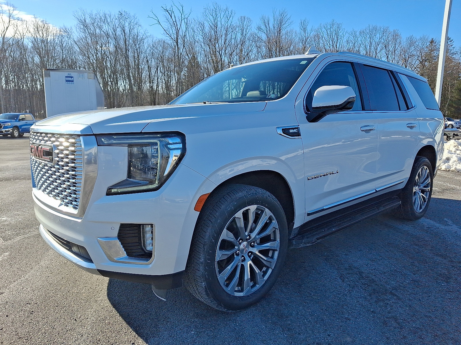 Certified 2021 GMC Yukon Denali w/ LPO, Illumination Package image 3