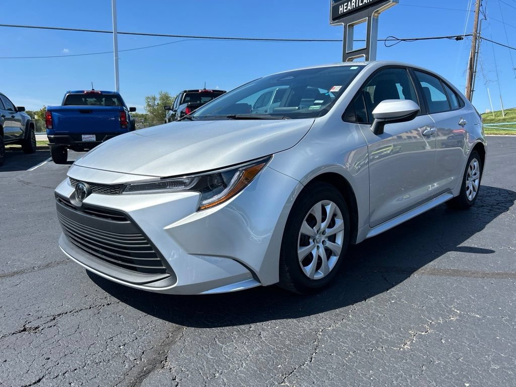 Used 2025 Toyota Corolla LE