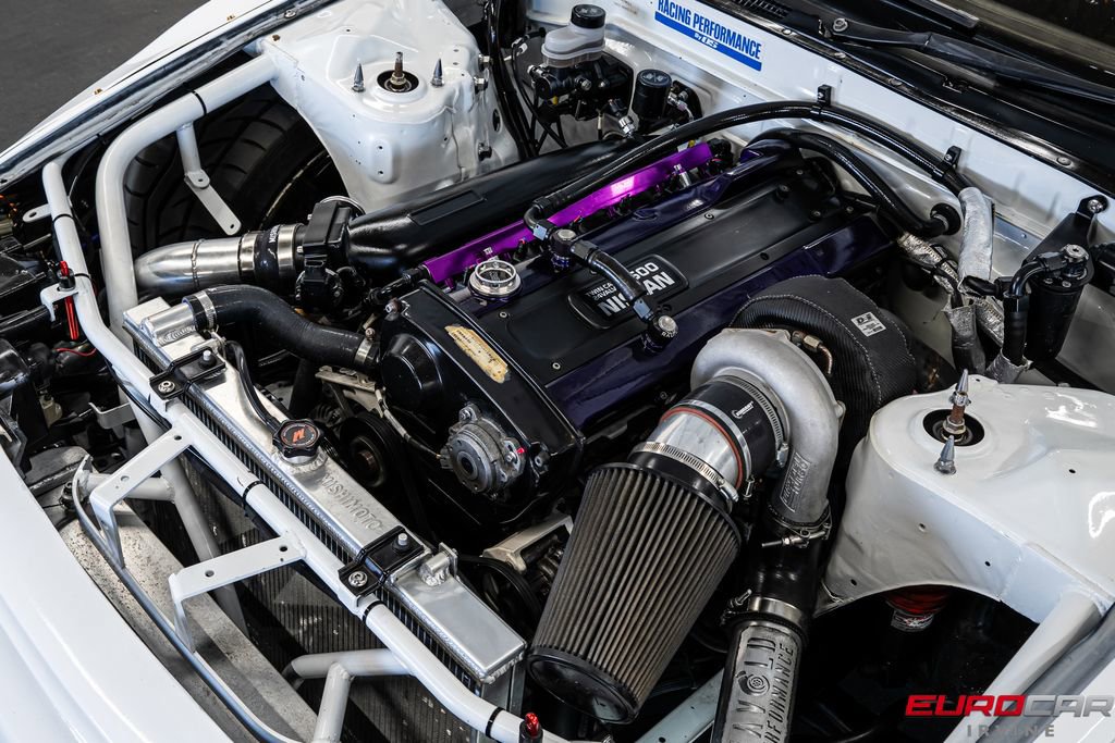 Used 1991 Nissan Other Nissan Models image 15