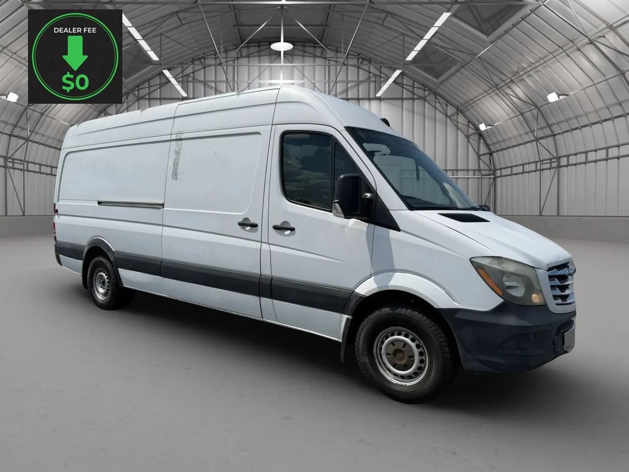 Used 2014 Freightliner Sprinter 2500 RWD image 4