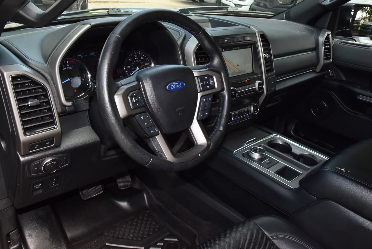 Used 2019 Ford Expedition XLT w/ Equipment Group 202A RWD image 33