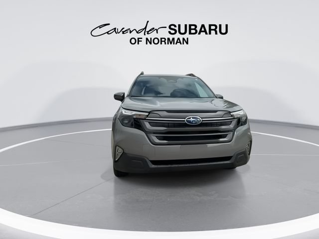 Used 2026 Subaru Forester Premium AWD/4WD image 3