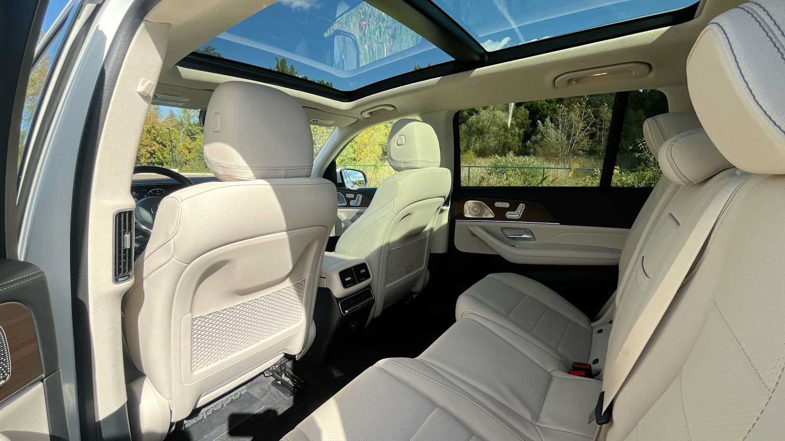 Certified 2023 Mercedes-Benz GLS 450 4MATIC image 13