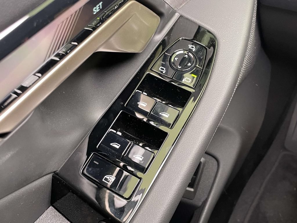 New 2027 BMW 530i xDrive AWD/4WD image 31